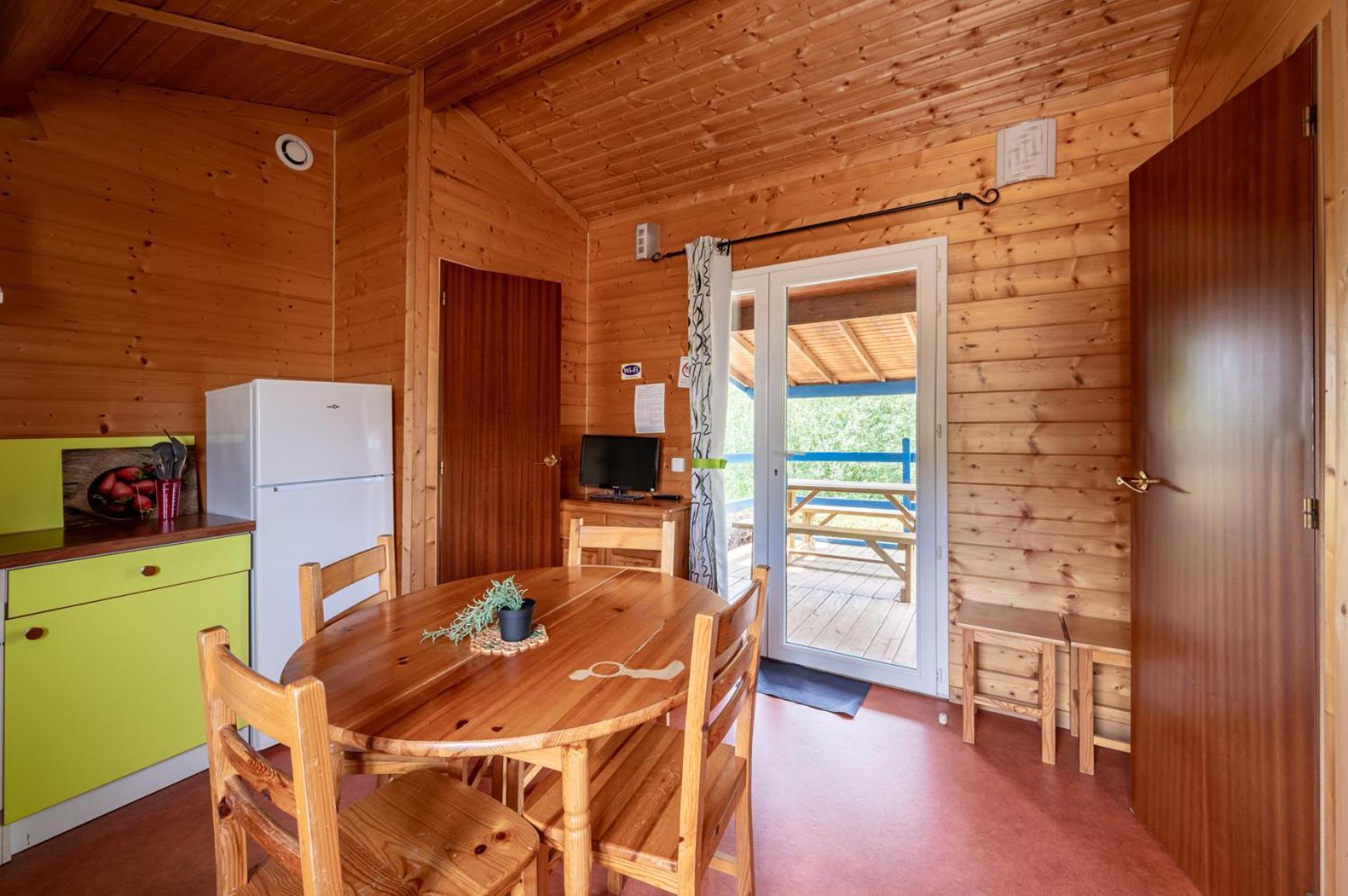 Camping Les Vosges Du Nord Oberbronn Номер фото